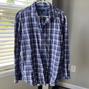 Banana Republic Soft Wash Purple/Blue Plaid Button Down - L